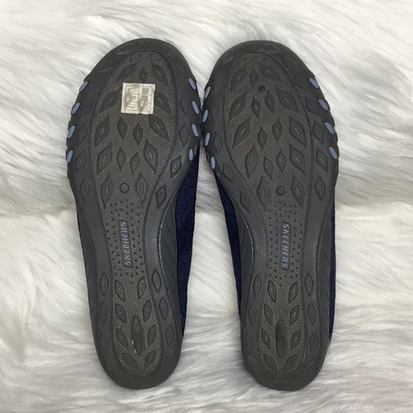 Skechers Women’s Breathe Easy Opportuknitty Slip-On Sneakers, Navy, Size 9.5 - Picture 7 of 8